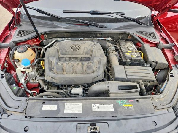 2018 VOLKSWAGEN PASSAT SE, SE w/ Technology