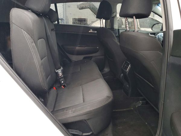 2021 KIA SPORTAGE