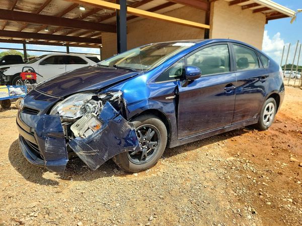 2012 TOYOTA PRIUS