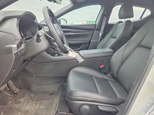 2025 MAZDA 3 Select Sport Package