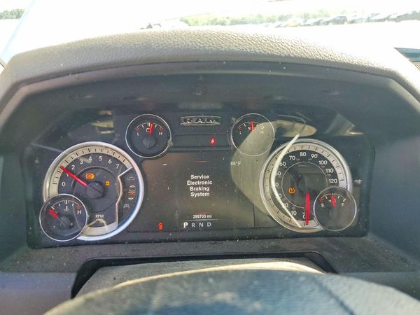 2018 RAM 1500 SLT