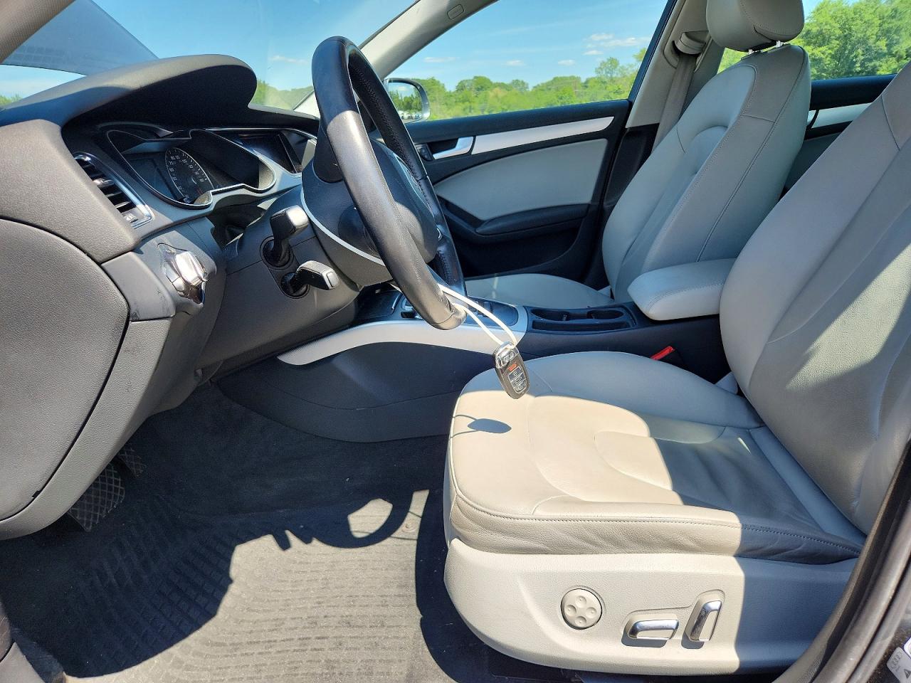 2014 AUDI A4 quattro Premium Plus
