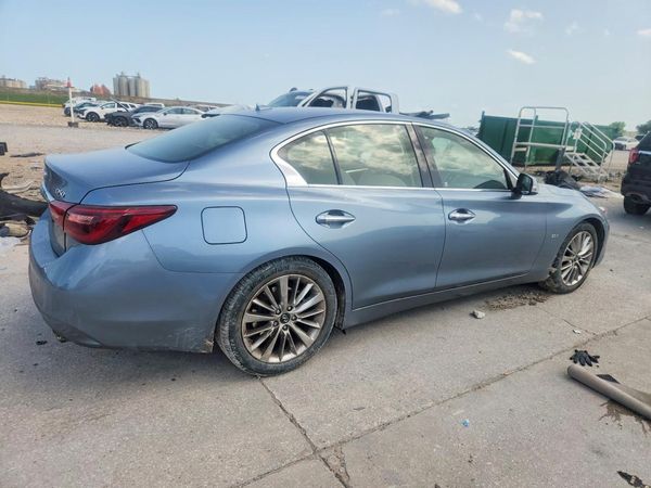 2018 INFINITI Q50