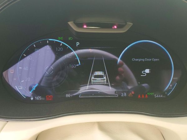2025 GENESIS ELECTRIFIED GV70