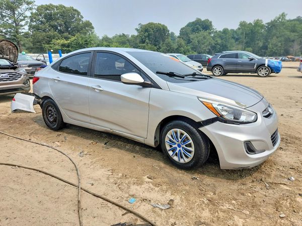 2016 HYUNDAI ACCENT