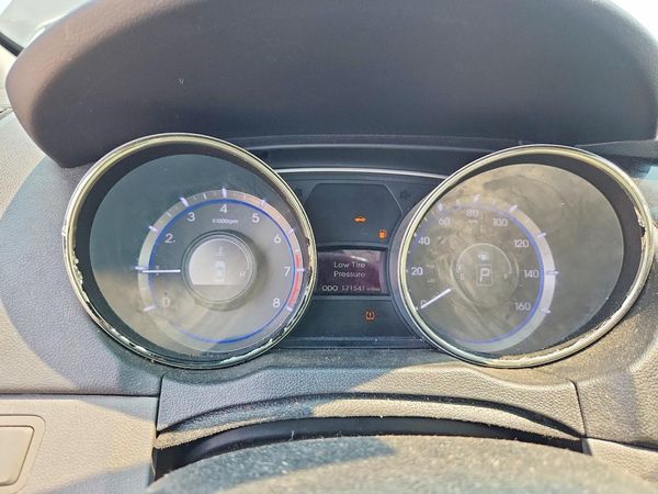 2013 HYUNDAI SONATA