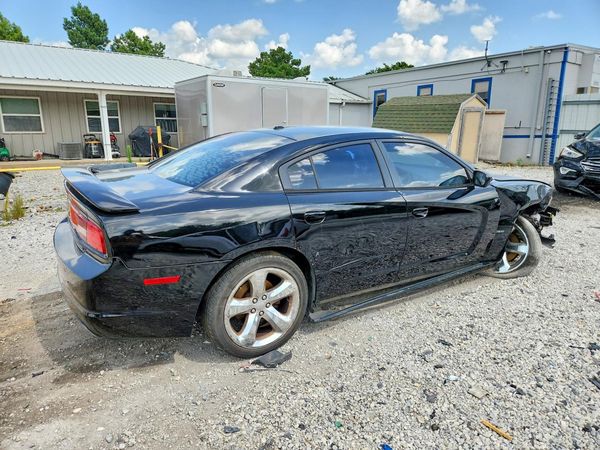 2014 DODGE CHARGER