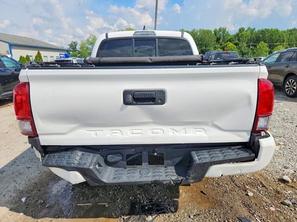 2021 TOYOTA TACOMA SR5