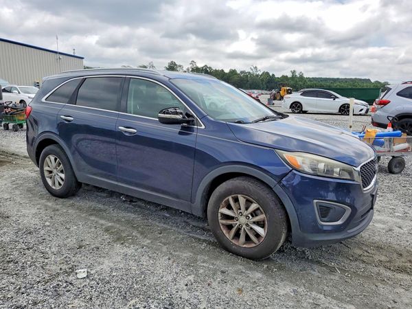 2016 KIA SORENTO L / LX