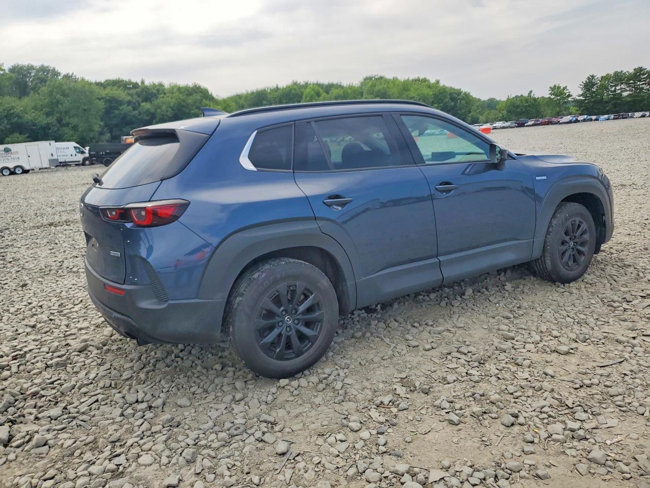 2025 MAZDA CX-50 Premium