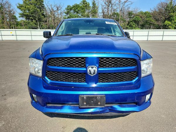 2017 RAM 1500 ST