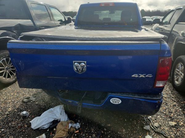 2017 RAM 1500 ST