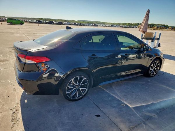 2022 TOYOTA COROLLA SE