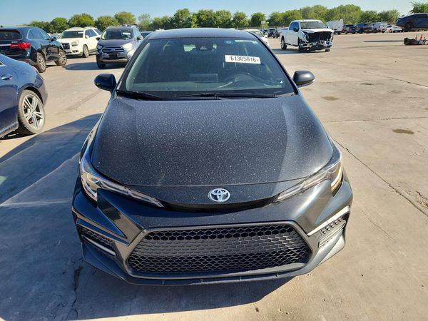 2022 TOYOTA COROLLA SE