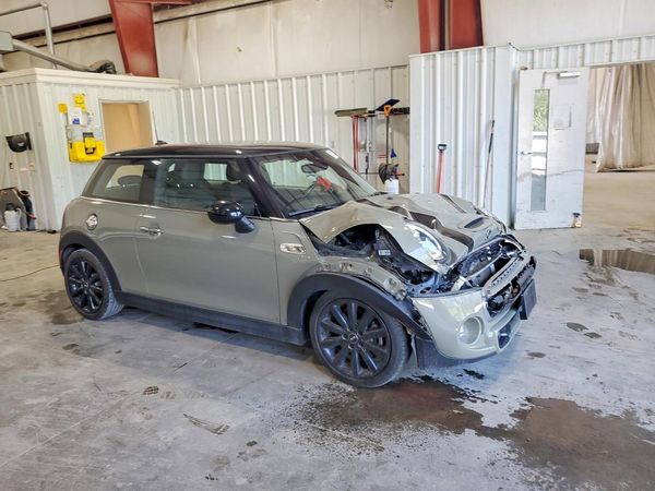 2019 MINI COOPER