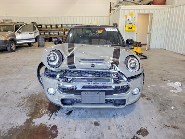 2019 MINI COOPER