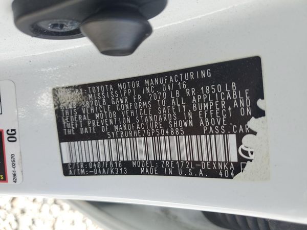 2016 TOYOTA COROLLA