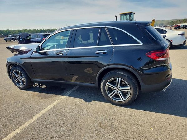 2021 MERCEDES-BENZ GLC GLC300-4M