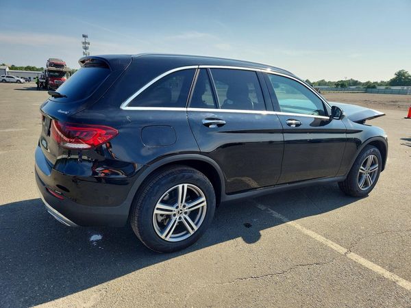 2021 MERCEDES-BENZ GLC GLC300-4M