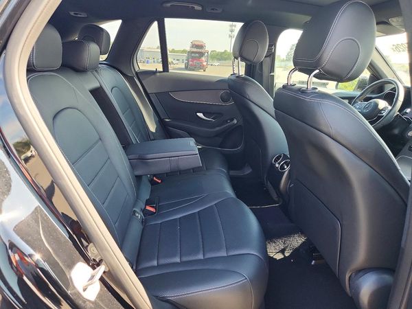 2021 MERCEDES-BENZ GLC GLC300-4M