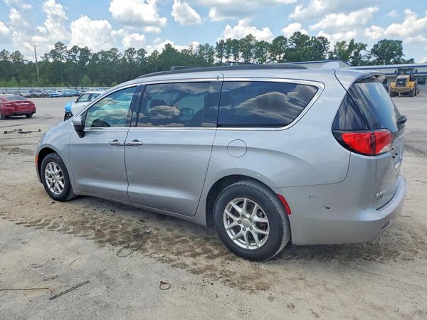 2020 CHRYSLER VOYAGER LXI