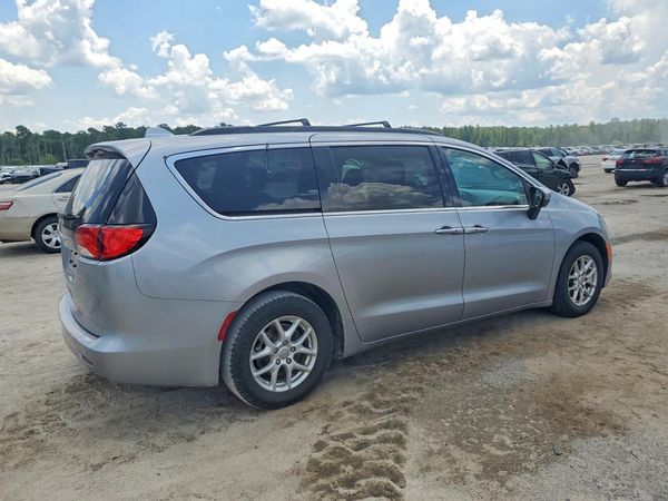 2020 CHRYSLER VOYAGER LXI