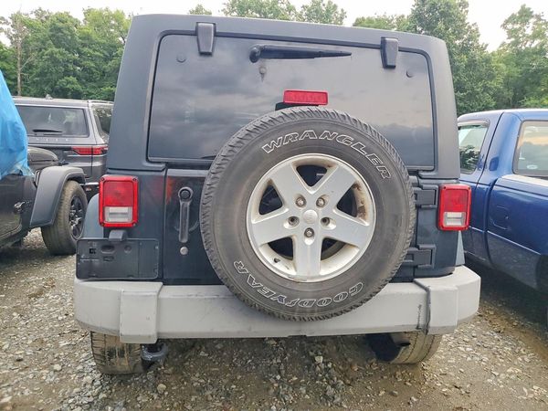 2015 JEEP WRANGLER UNLIMITED SPORT 4X4