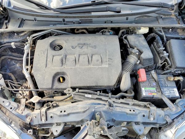 2017 TOYOTA COROLLA