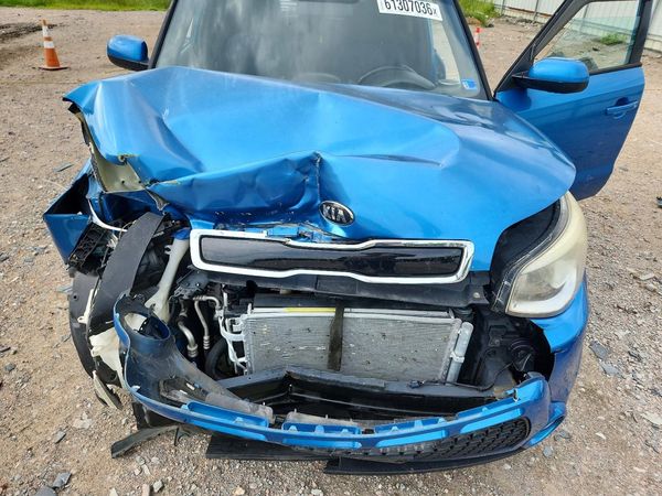 2015 KIA SOUL