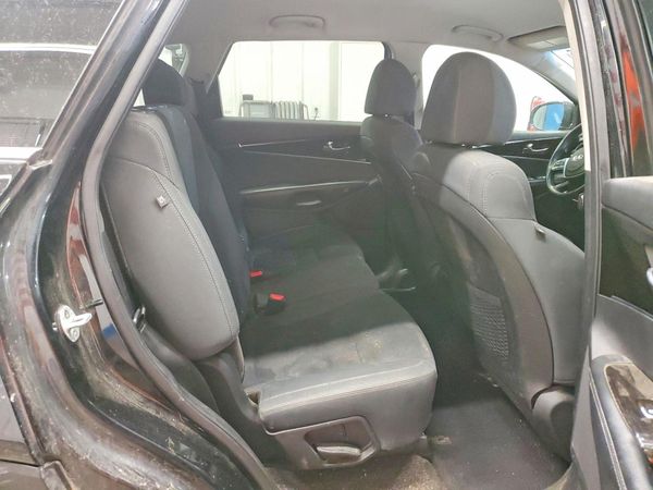 2019 KIA SORENTO L, LX, S