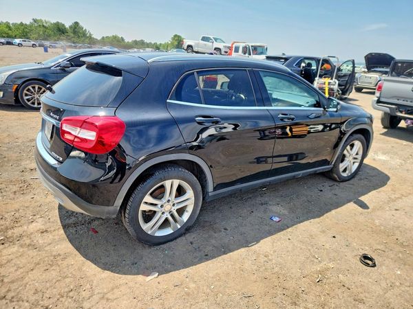 2015 MERCEDES-BENZ GLA GLA250 4-MATIC