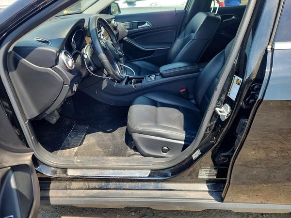 2015 MERCEDES-BENZ GLA GLA250 4-MATIC