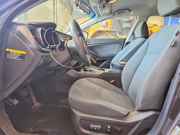 2015 KIA OPTIMA GL - Middle-low