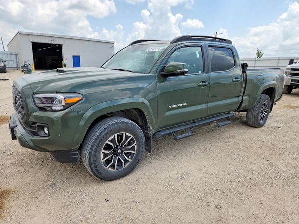 2022 TOYOTA TACOMA SR5