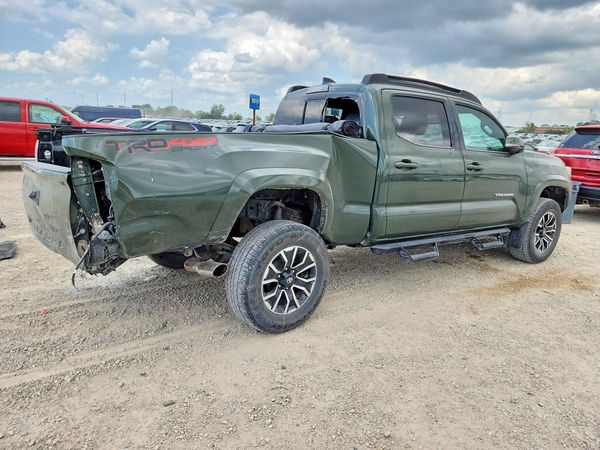 2022 TOYOTA TACOMA SR5