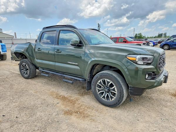 2022 TOYOTA TACOMA SR5