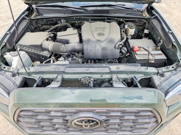 2022 TOYOTA TACOMA SR5