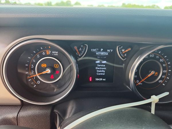 2022 JEEP WRANGLER SPORT