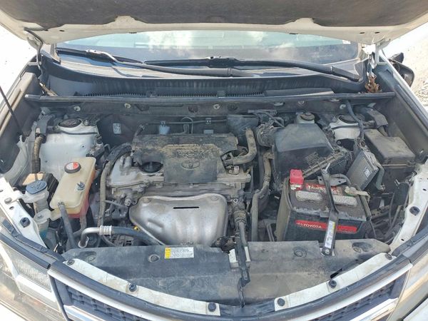 2015 TOYOTA RAV4 XLE (M Grade)