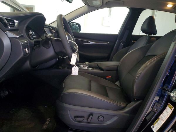 2025 INFINITI QX50 Luxe