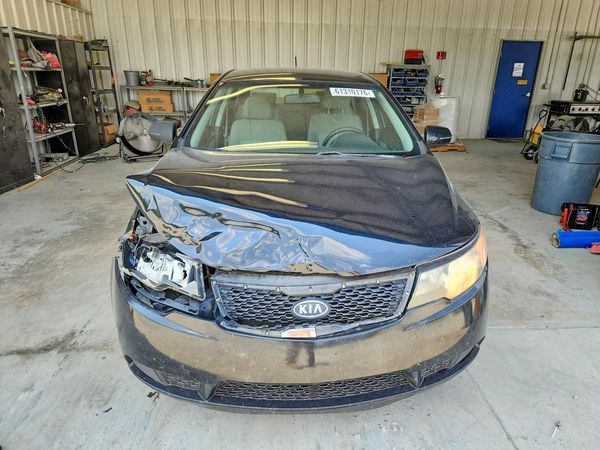2013 KIA FORTE EX