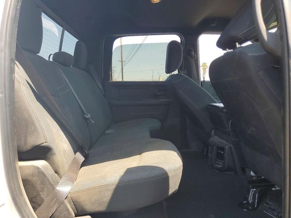 2021 RAM 2500 TRADESMAN CREW CAB 4X2