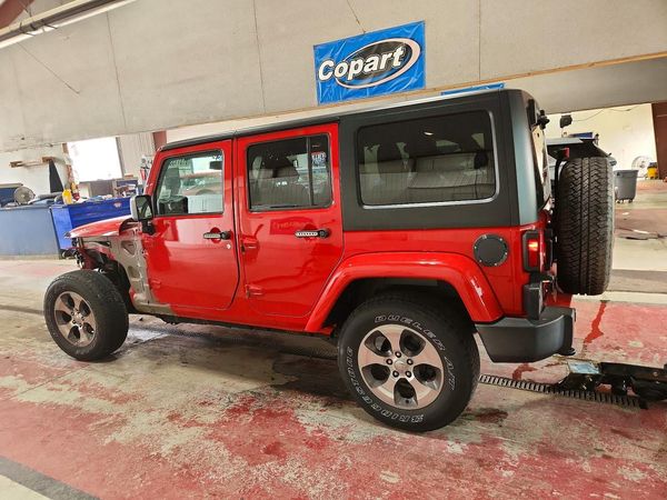 2017 JEEP WRANGLER UNLIMITED SAHARA 4X4