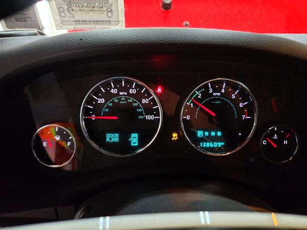 2017 JEEP WRANGLER UNLIMITED SAHARA 4X4