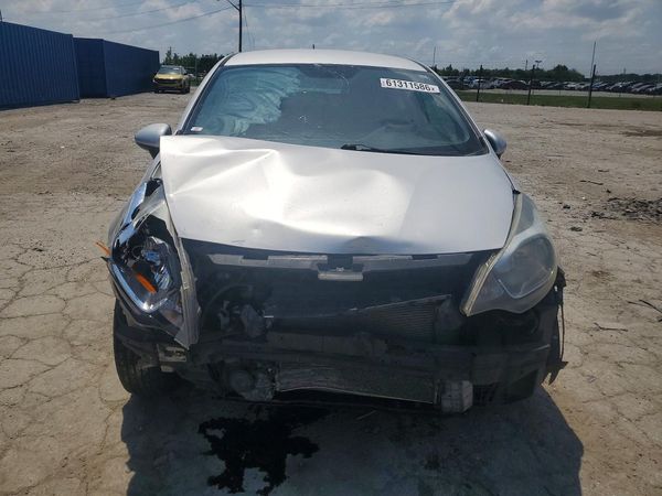 2016 KIA RIO
