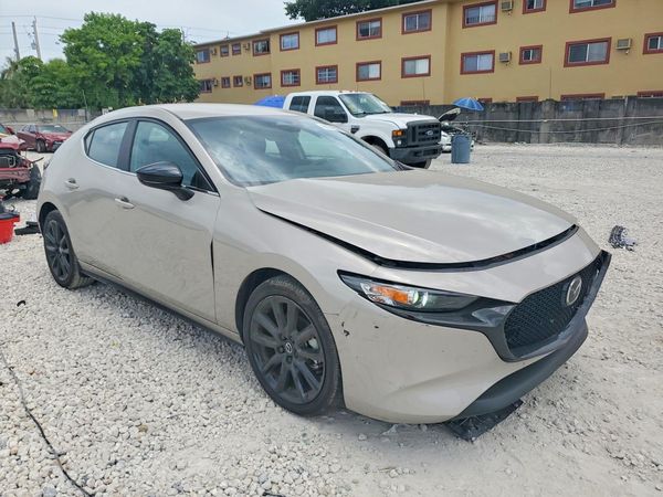 2025 MAZDA 3