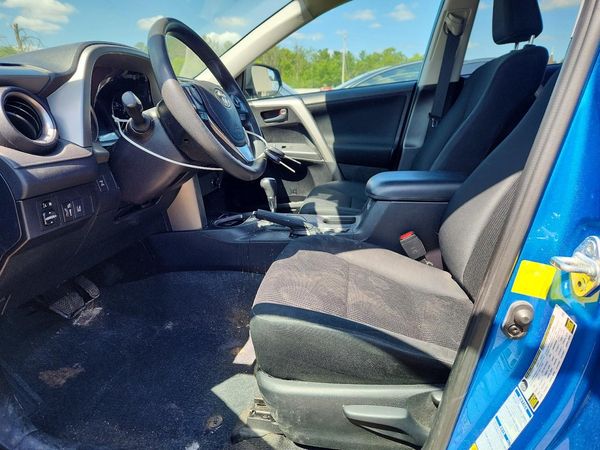 2017 TOYOTA RAV4