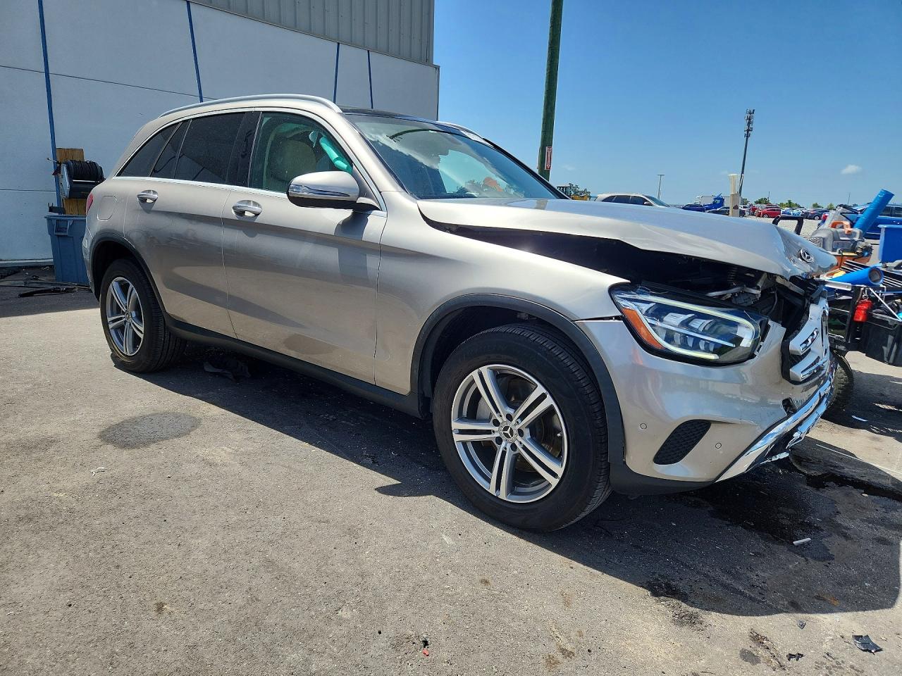 2021 MERCEDES-BENZ GLC GLC300