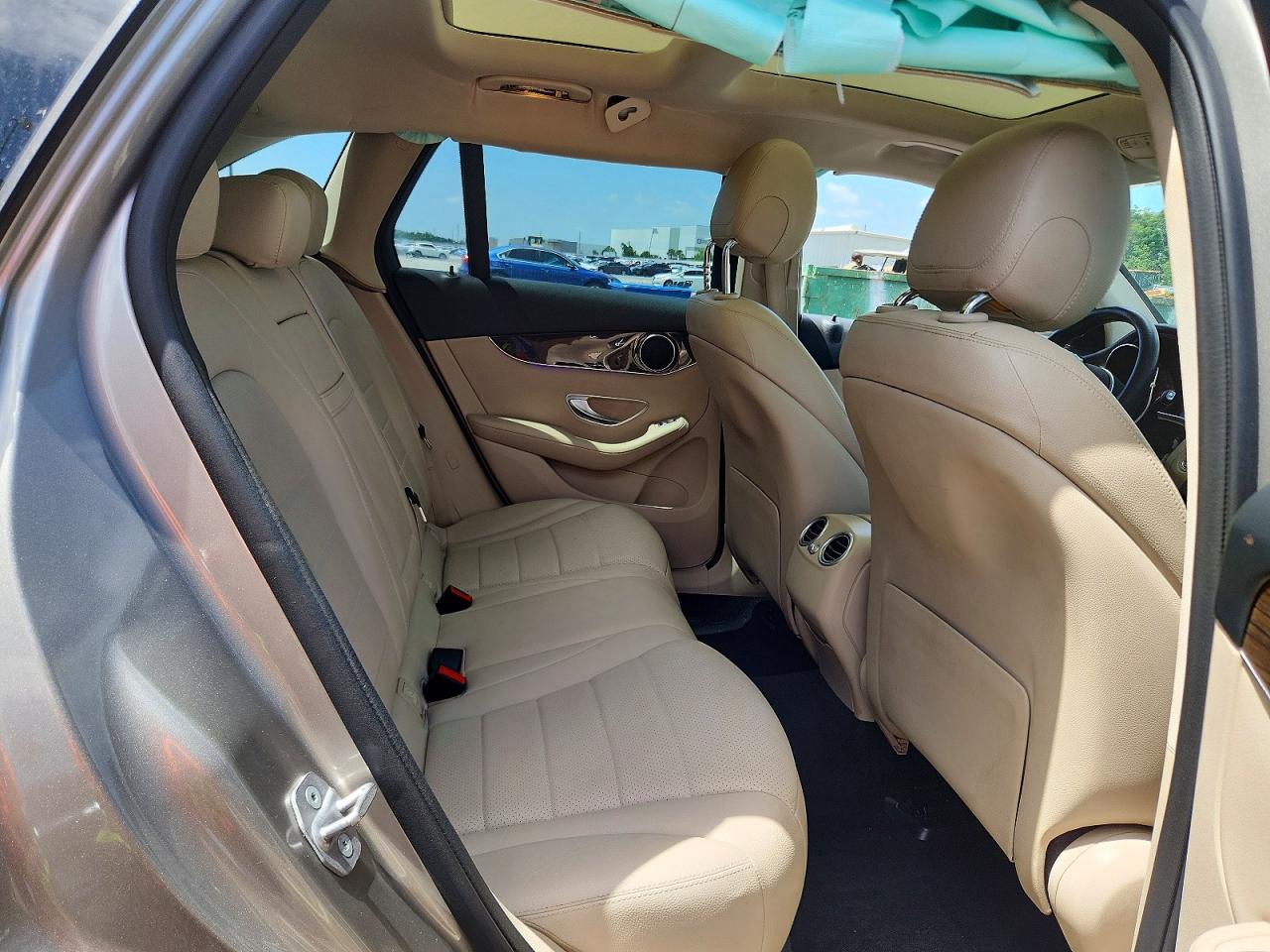 2021 MERCEDES-BENZ GLC GLC300