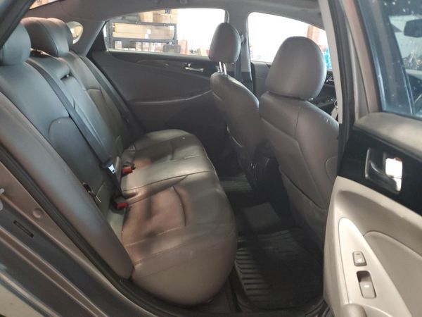 2014 HYUNDAI SONATA